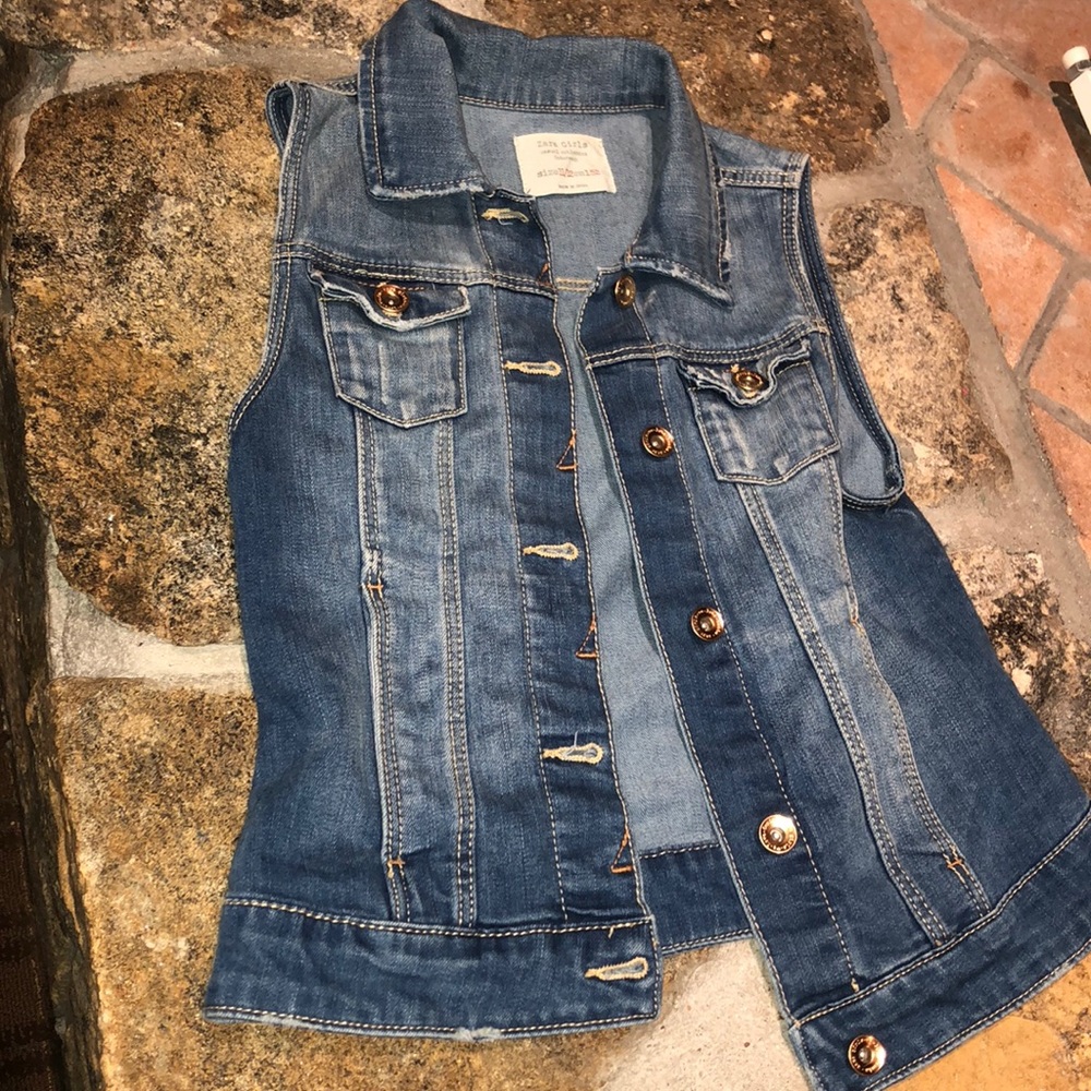 Jean Vest